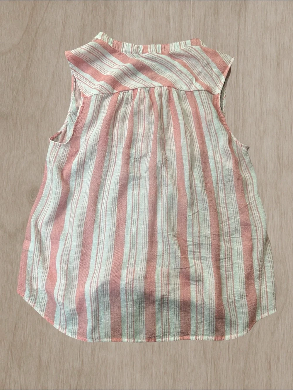 TORRID Women’s Sleeveless Pink and Cream Striped V-Neck Blouse Size 1